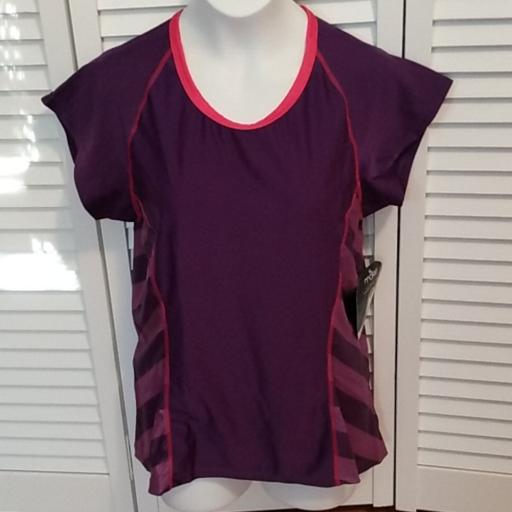 MOXIE Cycling athletic color block tee Medium